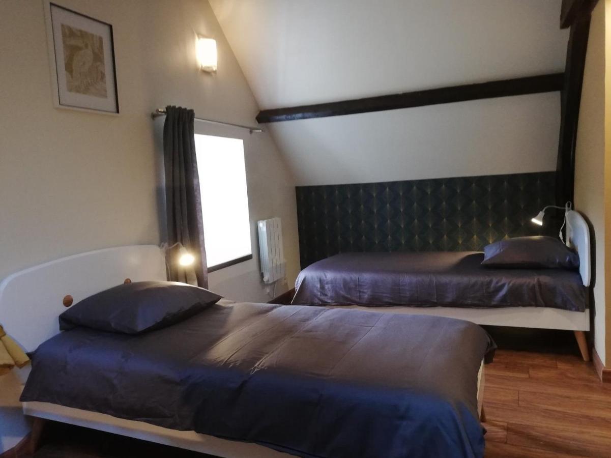 Maison Normande Proche De La Mer Et Des Commodites Villa Quettehou Eksteriør bilde